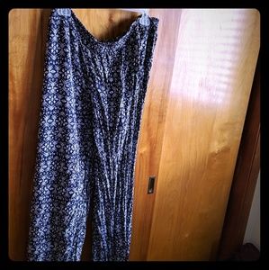 Stretchy printed blue and white flowy pants.